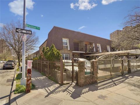 1846 Bruckner Blvd, Bronx, NY 10473