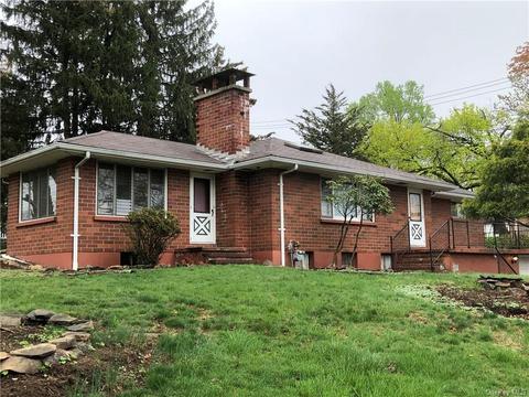 47 Minerick Dr, Stony Point, NY 10980