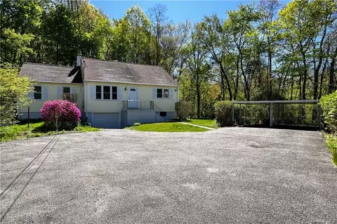 3500 Stony St, Yorktown, NY 10547