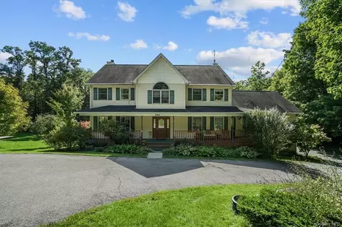 282 Spring St, Monroe, NY 10950 photo 1