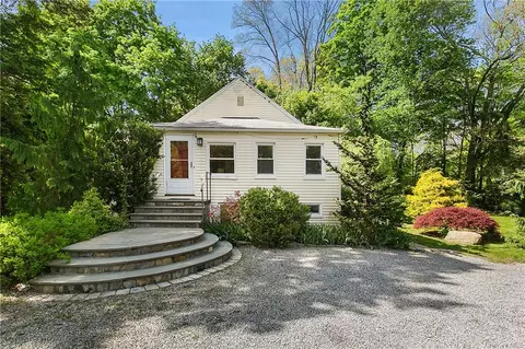 256 Babbitt Rd, Bedford Hills, NY 10507