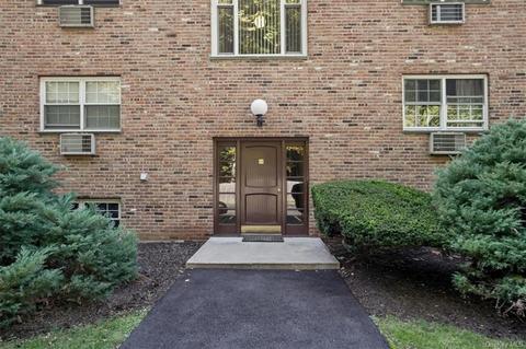 9 Dove Ct #H, Cortlandt, NY 10520