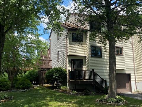 1 Dylan Ct, Clarkstown, NY 10954