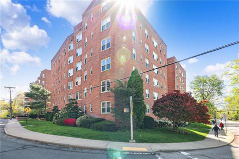 30 N Broadway #4G, White Plains, NY 10601