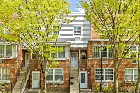 318 Sunset Blvd #13318, Bronx, NY 10473