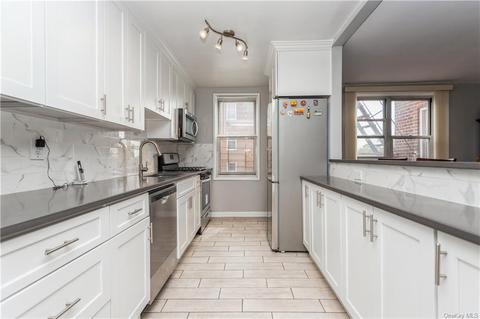 365 Bronx River Rd #5J, Yonkers, NY 10704