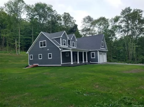 628 Route 292, Holmes, NY 12531
