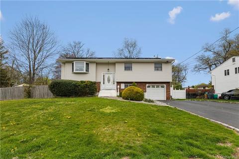 13 Waldron Dr, Stony Point, NY 10980