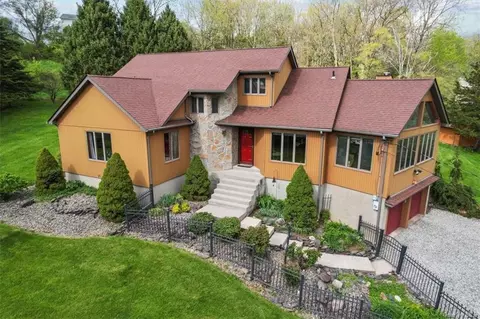 51 Well Sweep Ln, Chester, NY 10918