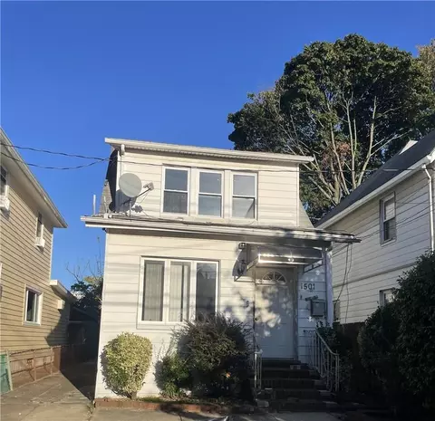 1501 E 53rd St, Brooklyn, NY 11234