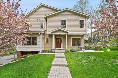 297 Boulder Ridge Rd, Lewisboro, NY 10590