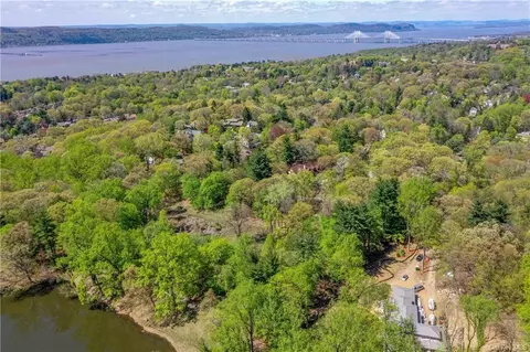 3 Castle Road, Greenburgh, NY 10533