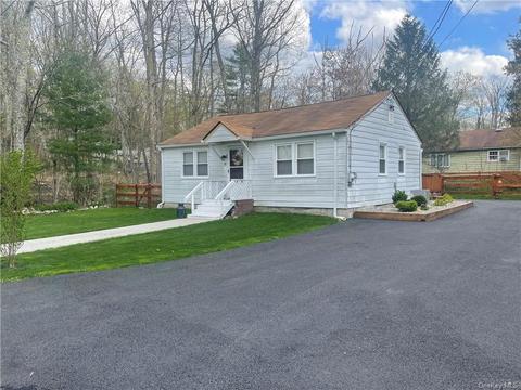 59 Arbutus Trl, Mamakating, NY 12790
