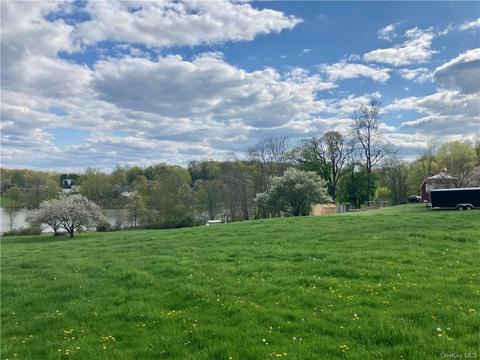 Ridgebury Road, Wawayanda, NY 10973