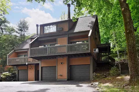 122 Ogden Ave, Greenburgh, NY 10522