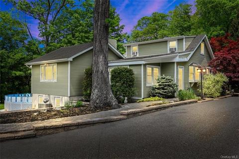1 First Rd, Greenwood Lake, NY 10925