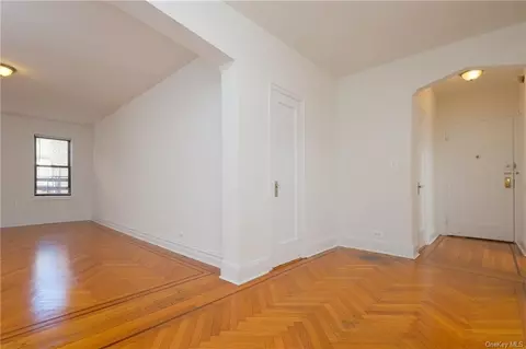 1855 Grand Concourse #57, Bronx, NY 10453