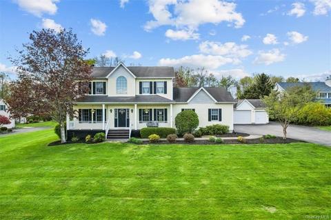 19 Kimberly Dr, Hamptonburgh, NY 10916