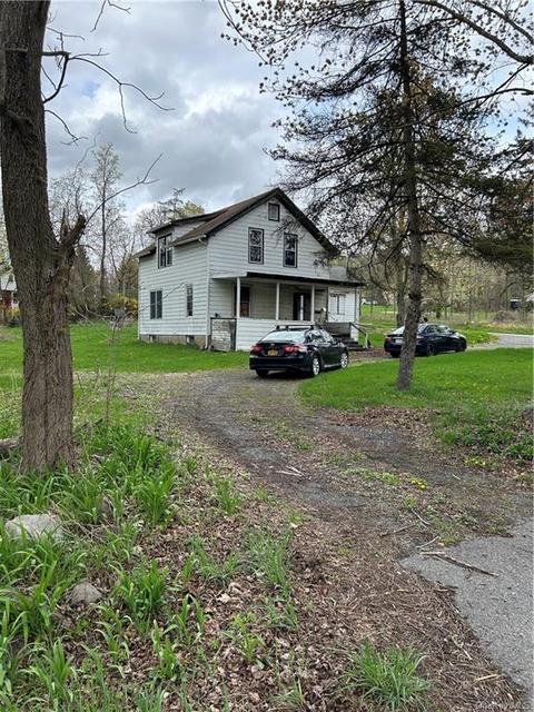 818 Mount Airy Rd, New Windsor, NY 12553