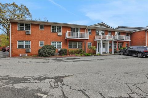 114 Nottingham Rd #C, Bedford Hills, NY 10507