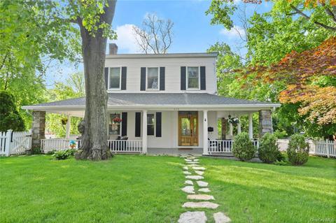 579 Bedford Rd, Mount Pleasant, NY 10570