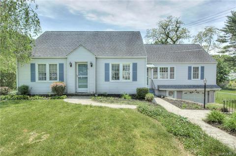 9 Locust Ave, New Windsor, NY 12553