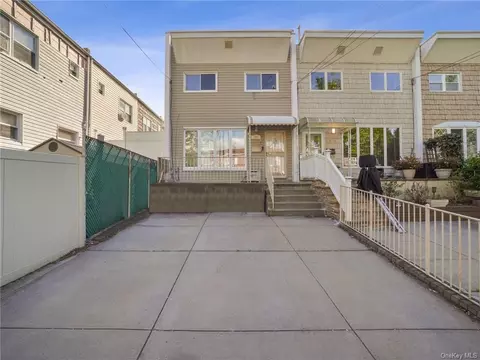 193 Brinsmade Ave, New York, NY 10465