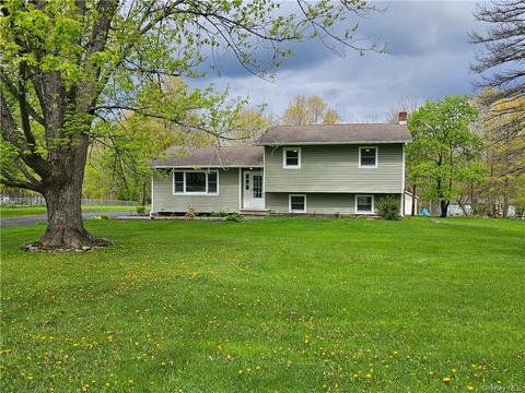 273 Long Ln, Crawford, NY 12721