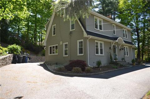 135 Armonk Rd, New Castle, NY 10549