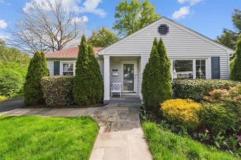 143 Lindsey Ave, Cortlandt, NY 10511