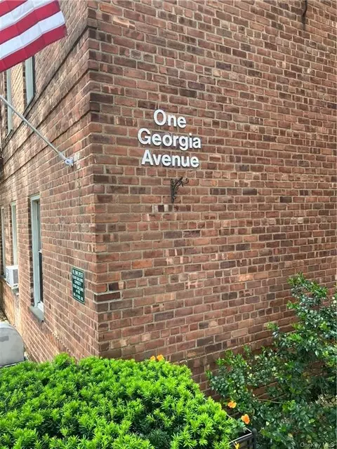 1 Georgia Ave #5D, Yonkers, NY 10708