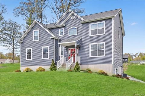 2 Hopkins Ct, Blooming Grove, NY 10992