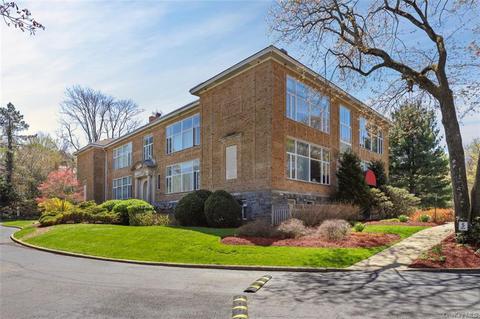 520 Ashford Ave #40, Greenburgh, NY 10502