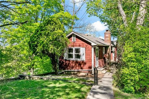 41 Old Albany Post Rd, Ossining, NY 10562