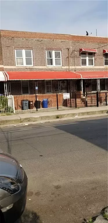 2740 Cruger Ave, Bronx, NY 10467