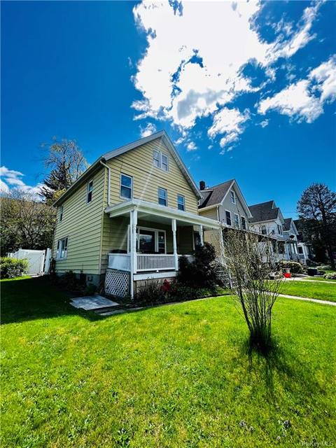 301 Fremont St, Peekskill, NY 10566