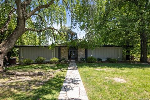 6 Candlelight Cir, Clarkstown, NY 10956