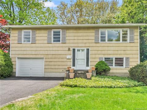 4 Midway Rd, Greenburgh, NY 10607 photo 1