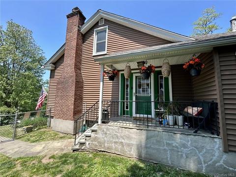 165 Orchard St, White Plains, NY 10604
