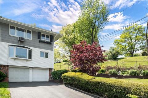 19 Annmarie Pl, Yonkers, NY 10703