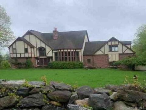 264 Starr Ridge Rd, Southeast, NY 10509