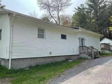 417 Main St, Hurleyville, NY 12747