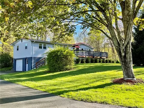 234 Brimstone Hill Rd, Shawangunk, NY 12566