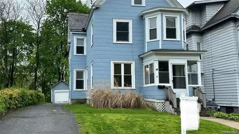 14 Parker Ave, Poughkeepsie, NY 12601