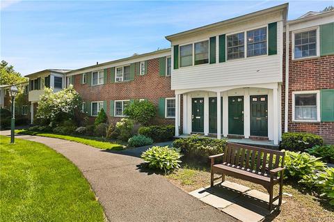 590 Bedford Rd #18, Mount Pleasant, NY 10570