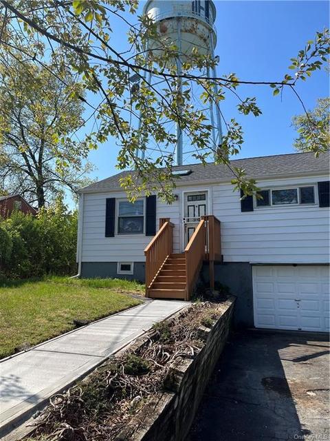 49 Major Andre Dr, Stony Point, NY 10980