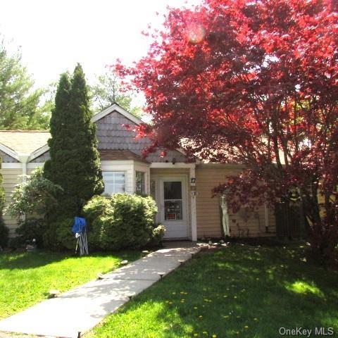 17 Hidden Ridge Dr, Thompson, NY 12701