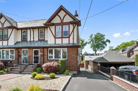 1249 Rhinelander Ave, Bronx, NY 10461