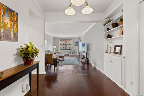 325 Main St #3A, White Plains, NY 10601