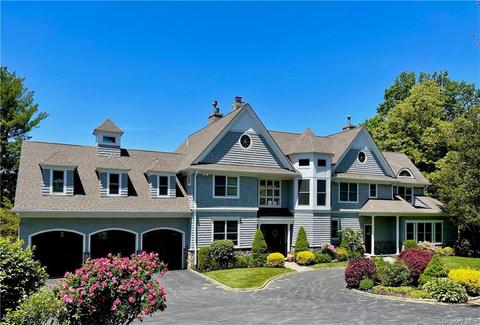 146 Ridgecrest Rd, Briarcliff Manor, NY 10510